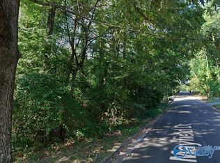 23 Mayfield Dr, Gadsden, AL 35901