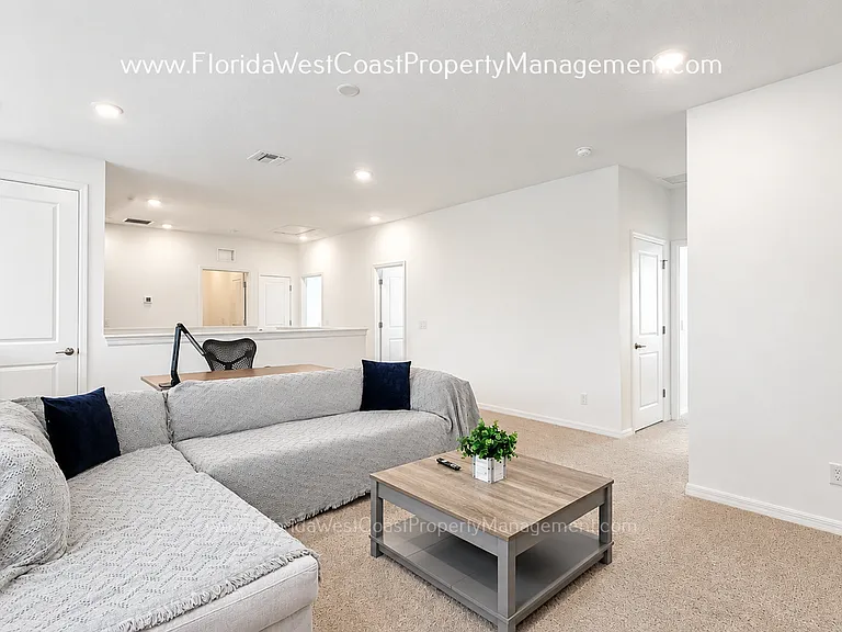6394 Grandview Hill Ct — Photo 19