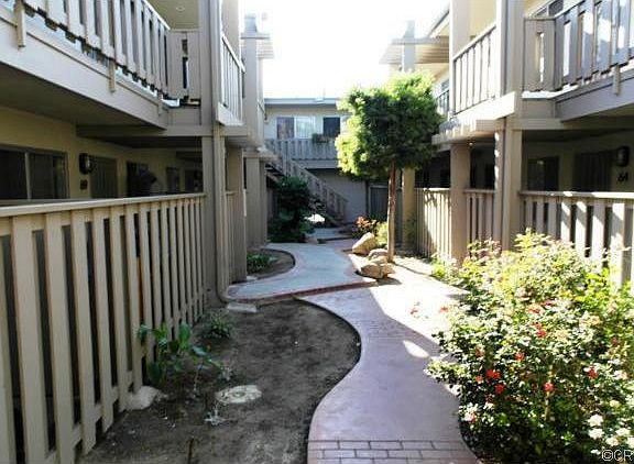 4th image of 3245 Santa Fe Ave APT 154