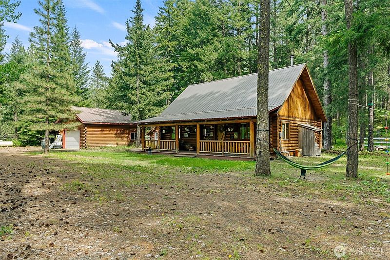 3rd image of 40 Lake Cle Elum Dam Road