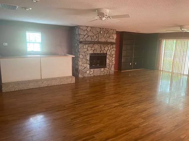 384 Stallion Road - 1 — Photo 3