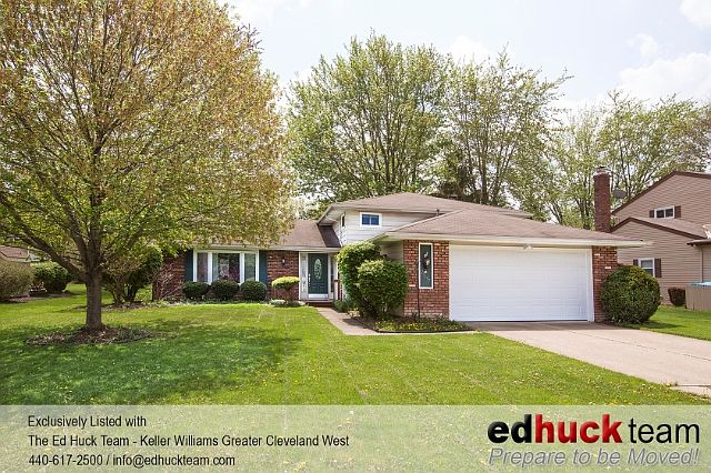 まです。 29637 Josephine Dr, North Olmsted, OH 44070 | Zillow