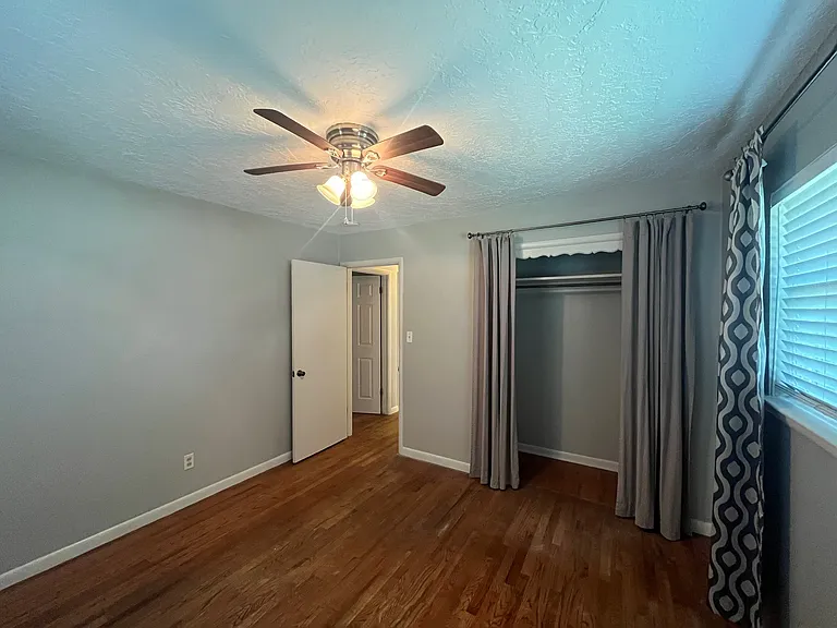 1332 W Boyd St — Photo 27