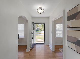 6811 Minne Lusa Blvd, Omaha, NE 68112