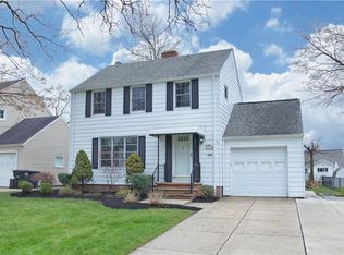 5004 Anderson Rd, Lyndhurst, OH 44124