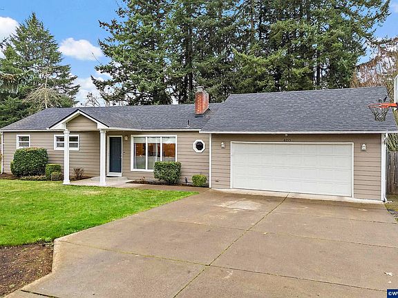 2nd image of 4055 Alana Ave SE