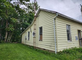 427 S East St, Winchester, IN 47394