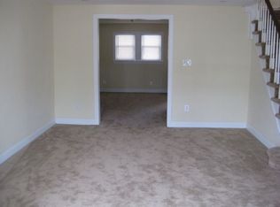 6737 Dorel St, Philadelphia, PA