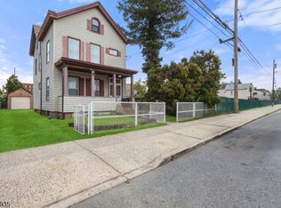 100 Linden St, Passaic, NJ 07055