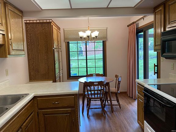 5th image of 1581 N William Wells Cir
