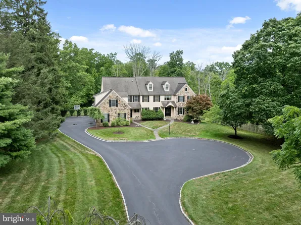 533 Newtown Rd, Berwyn, PA 19312