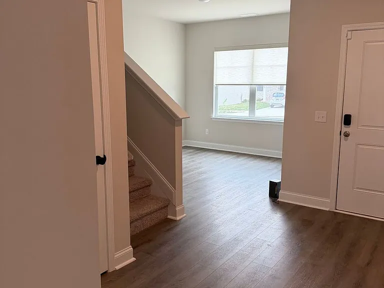 130 Cades Blf — Photo 13