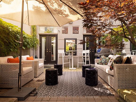 4th image of 260 Russell Hill Rd #21