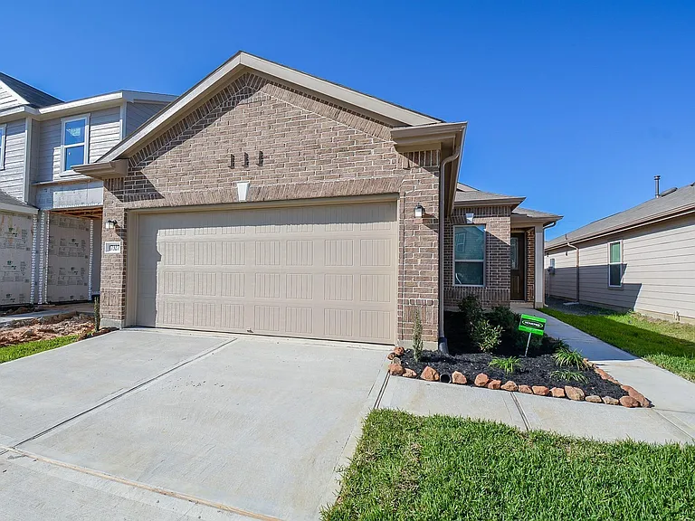 17327 Rock Willow Ln — Photo 1