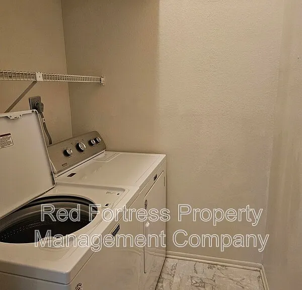 8384 S Haven Ln — Photo 10