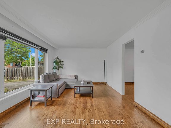 5th image of 7201 Sigsbee Dr
