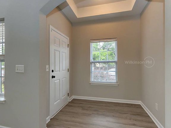 4th image of 8500 Summerglen Cir
