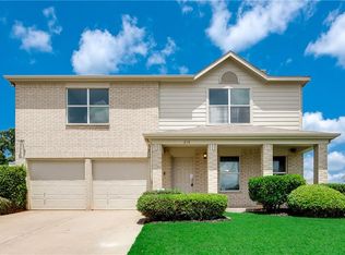 214 Pinecrest Dr, Seagoville, TX 75159