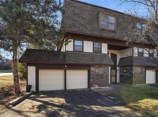 10132 Locust St, Kansas City, MO 64131