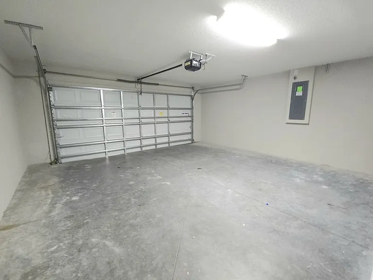 106 Oak Cir — Photo 13