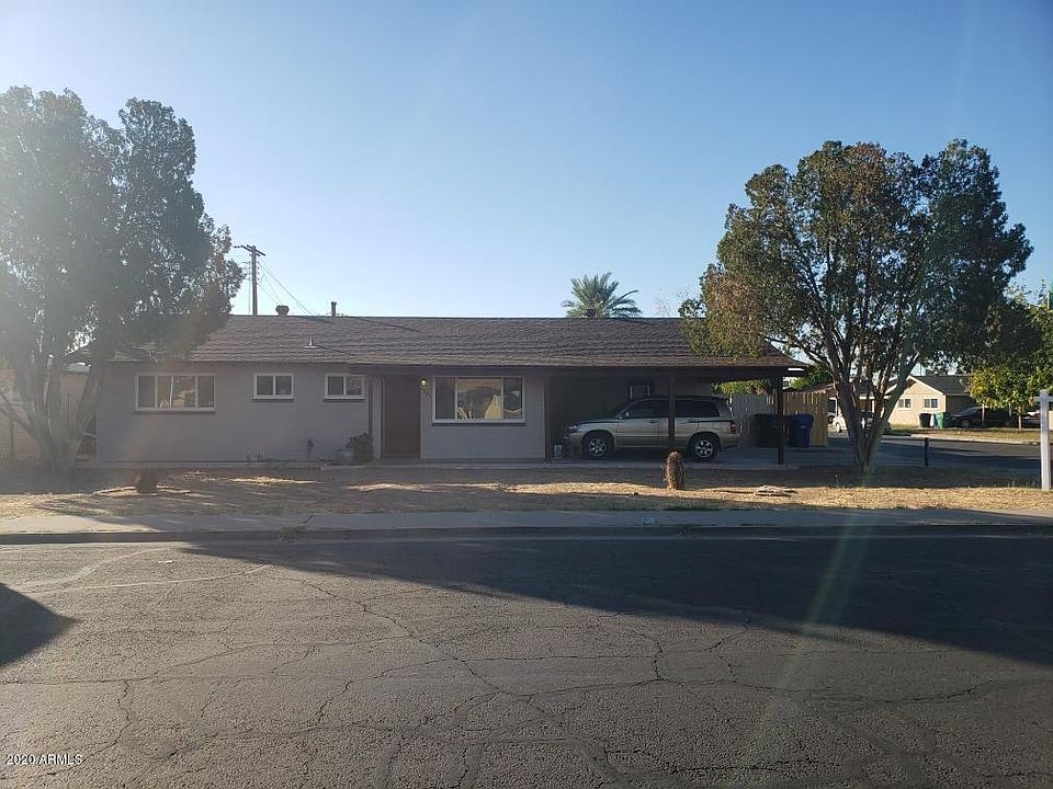 1st image of 1621 E 2nd Ave