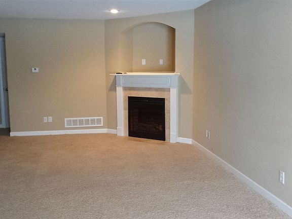 3rd image of 9012 SW Macintosh Dr