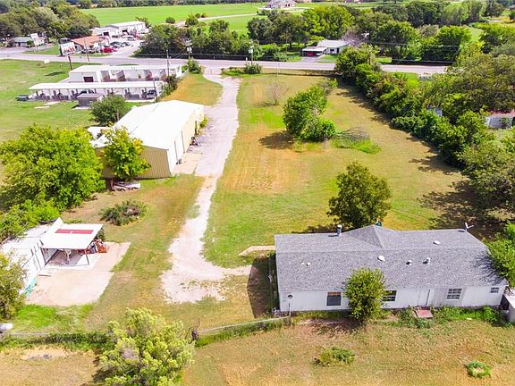3rd image of 2812 Fall Creek Hwy