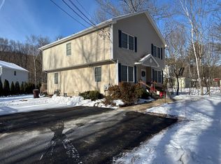 1244 Russell Rd #A, Westfield, MA 01085