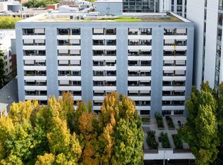 1200 Building Apartments, Portland, OR 97205
