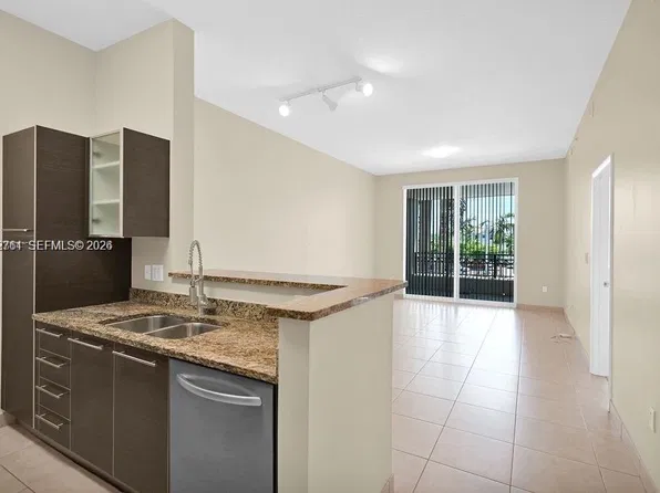 550 Okeechobee Blvd APT 224, West Palm Beach, FL 33401