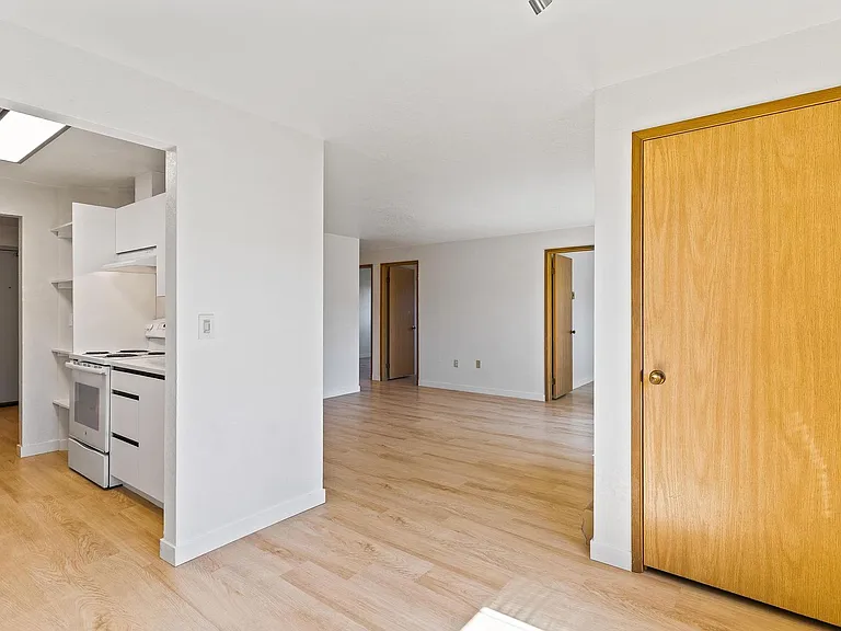 Maplewood Apartments One Month Free! — Photo 43