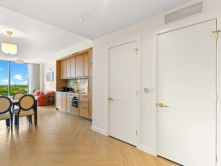 2700 NW 2nd Ave #6-ID1559805P — Photo 31