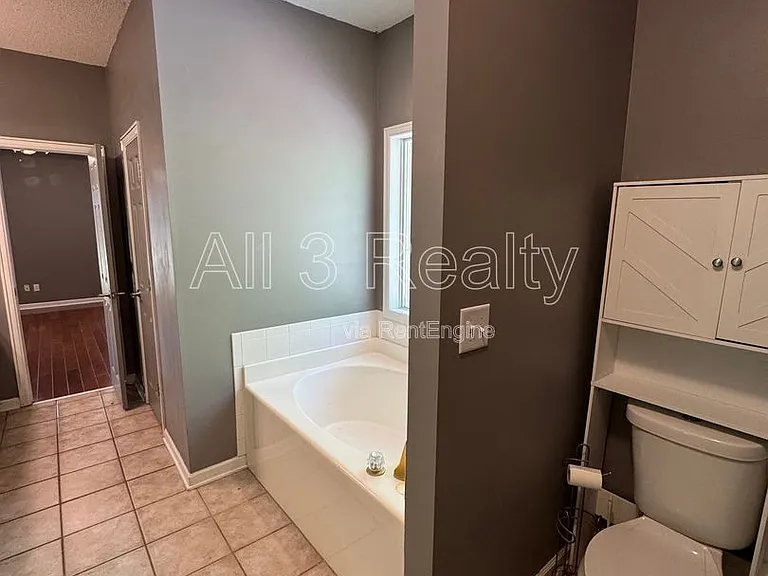 6272 Deerwood Dr — Photo 24