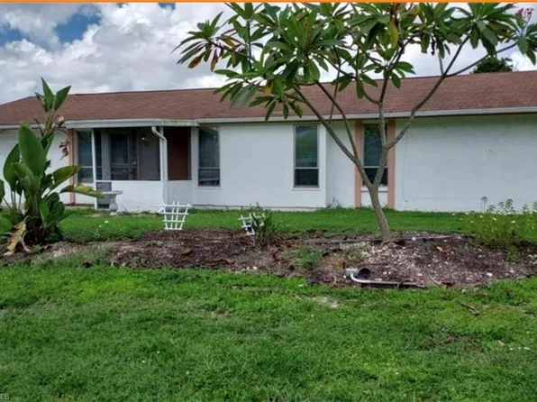 1717 42nd TER SW, NAPLES, FL 34116