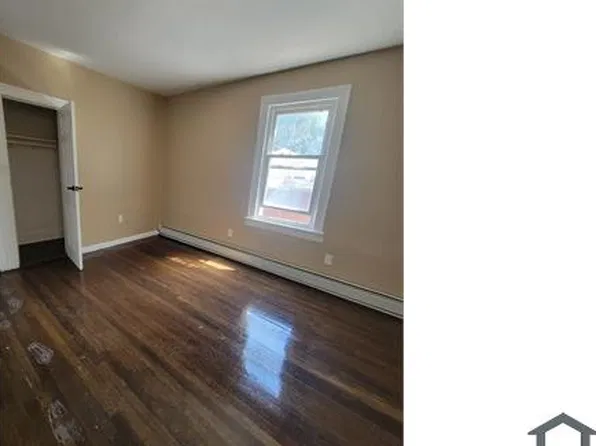 10 W 4th St, Mount Vernon, NY 10550