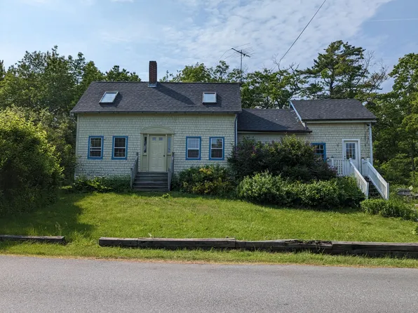 55 Beech Hill Road, Rockport, ME 04856