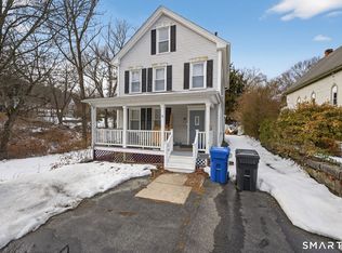 31 Bridge Street, Montville, CT 06353