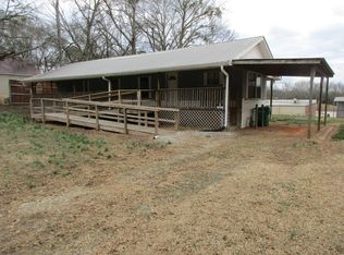 151 Crawford St, Danielsville, GA 30633