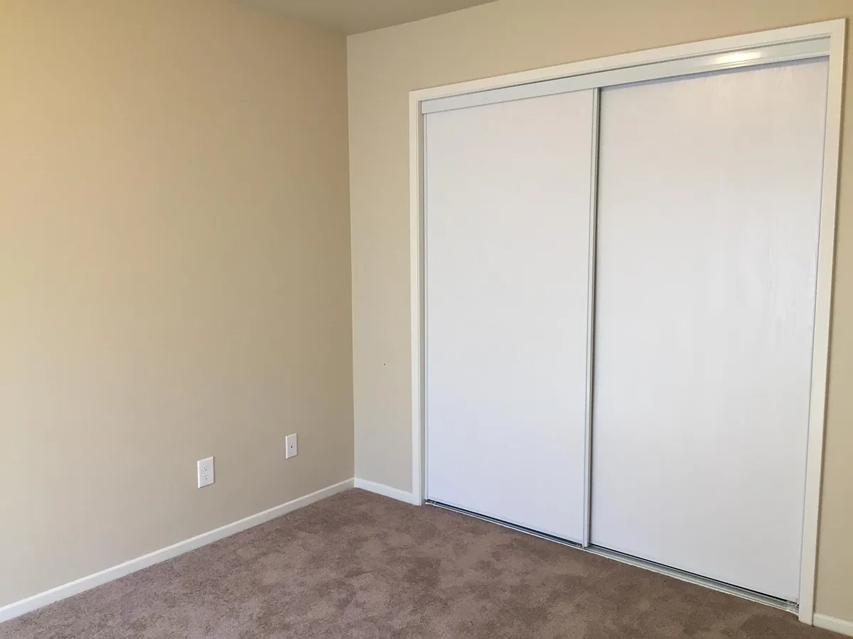 Building Photo - 8435 San Andres Ave #1