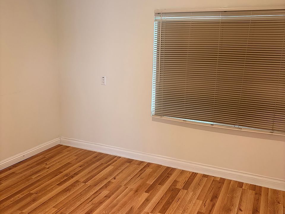 1st image of 320 El Monte St #2