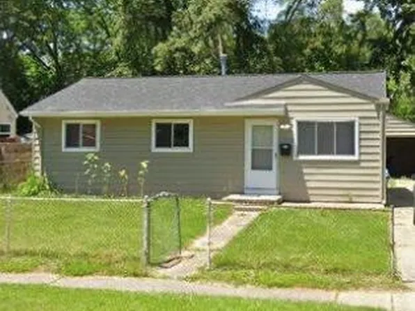 1349 Candlewood Ln, Ypsilanti, MI 48198