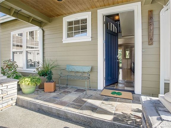 3rd image of 12719 49th Street Ct E