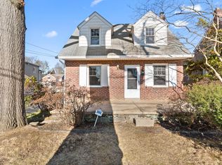 321 Inwood Rd, Ardmore, PA 19003