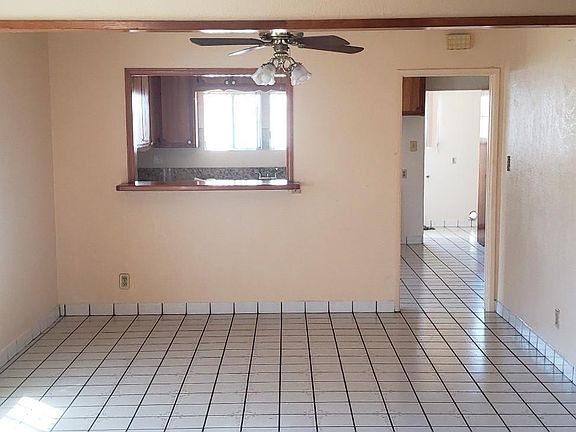 2nd image of 717 Lagoon Ave