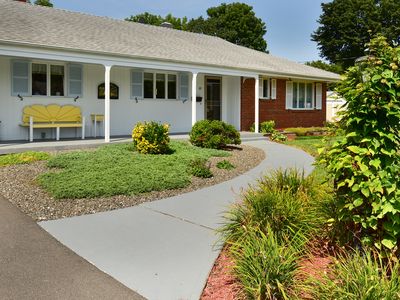 69 Battista Road, Manchester, CT, 06040