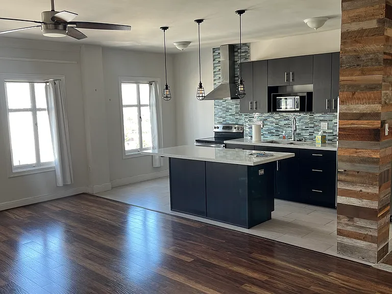 140 Linden Ave #10 — Photo 12