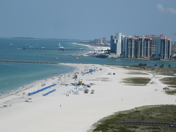 4th image of 1290 Gulf Blvd APT 1806