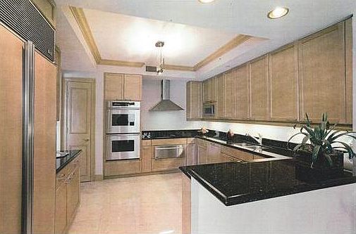 3rd image of 20201 E Country Club Dr APT 307