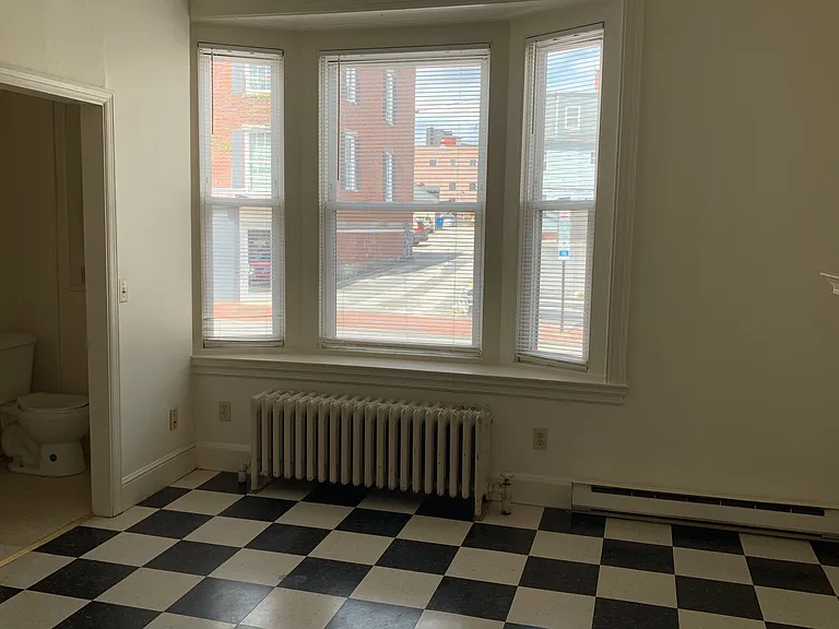 126 Spring St #1 — Photo 5