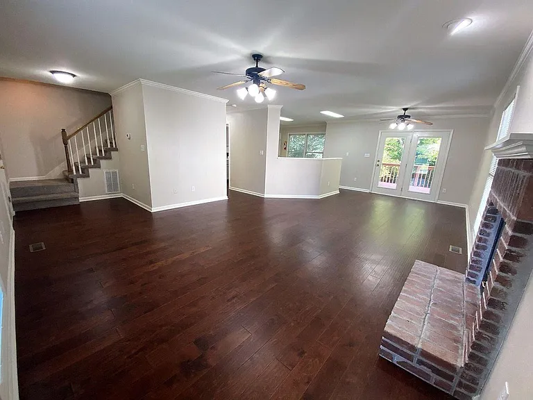 2707 Dee Peppers Dr — Photo 6